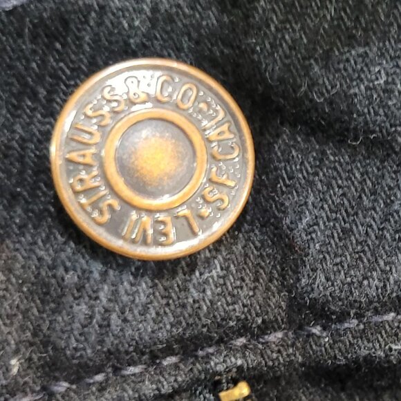 Levis 512*High Rise* Slim Fit* Tapered Leg - Picture 4 of 9